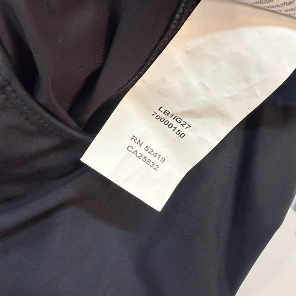 La Blanca one piece swimsuit - Picture 6 of 7